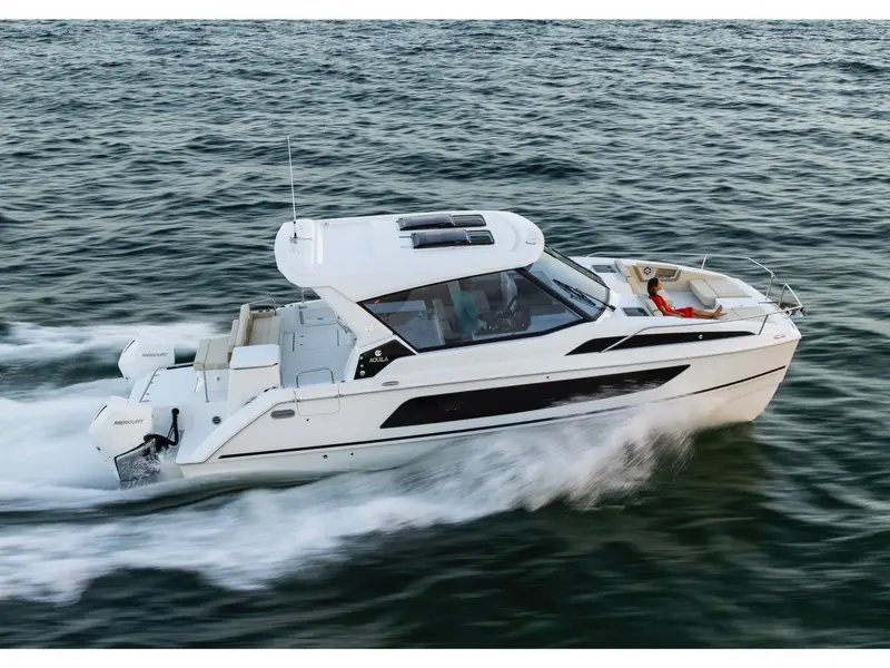 Joy, Aquila 36 Sport