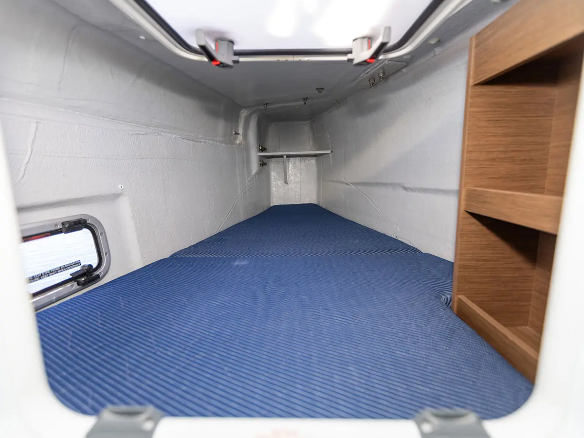 BYE BYE 2020 (air condition, generator), Skipper cabin
