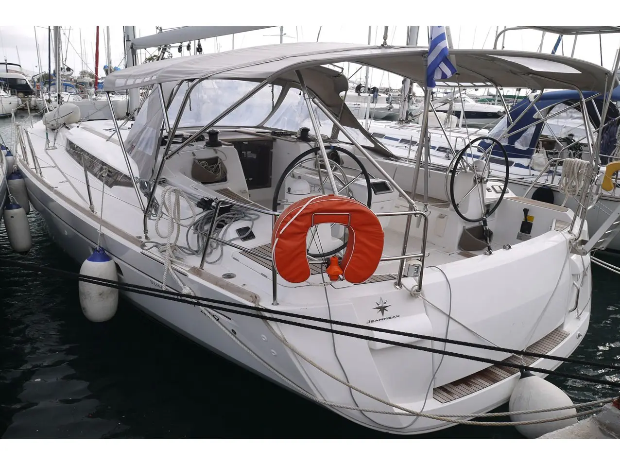 KEFI, Sun Odyssey 469