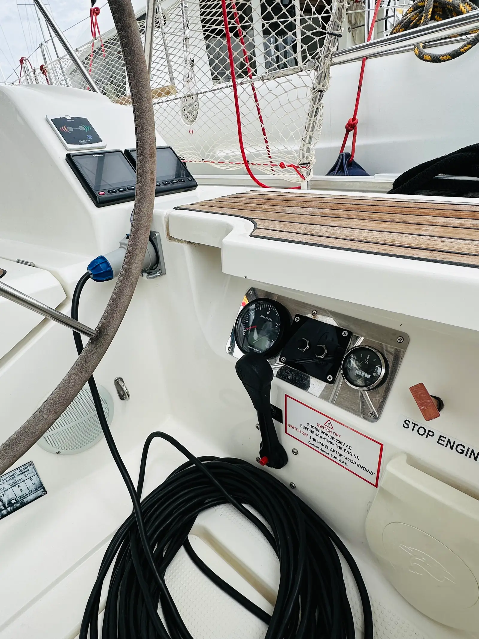S/Y Yvonne, Foto 7