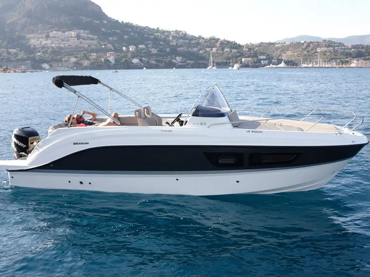 Quicksilver 805, Main image