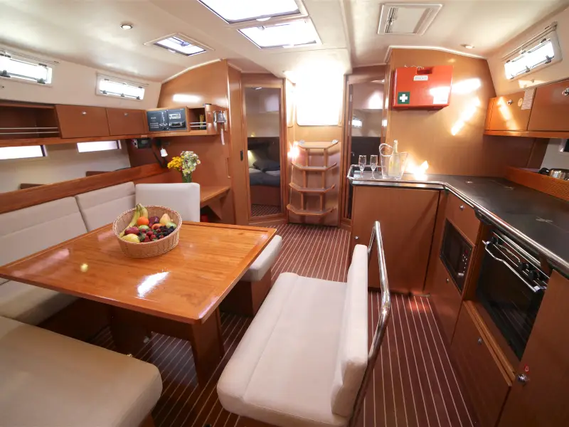 Sail Bravo, Foto 3