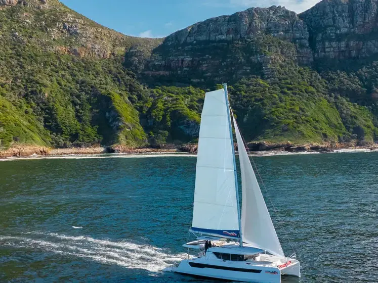 Sunsail 465 Premium, Leopard 46