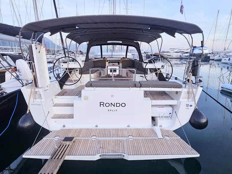 Rondo, Dufour 530