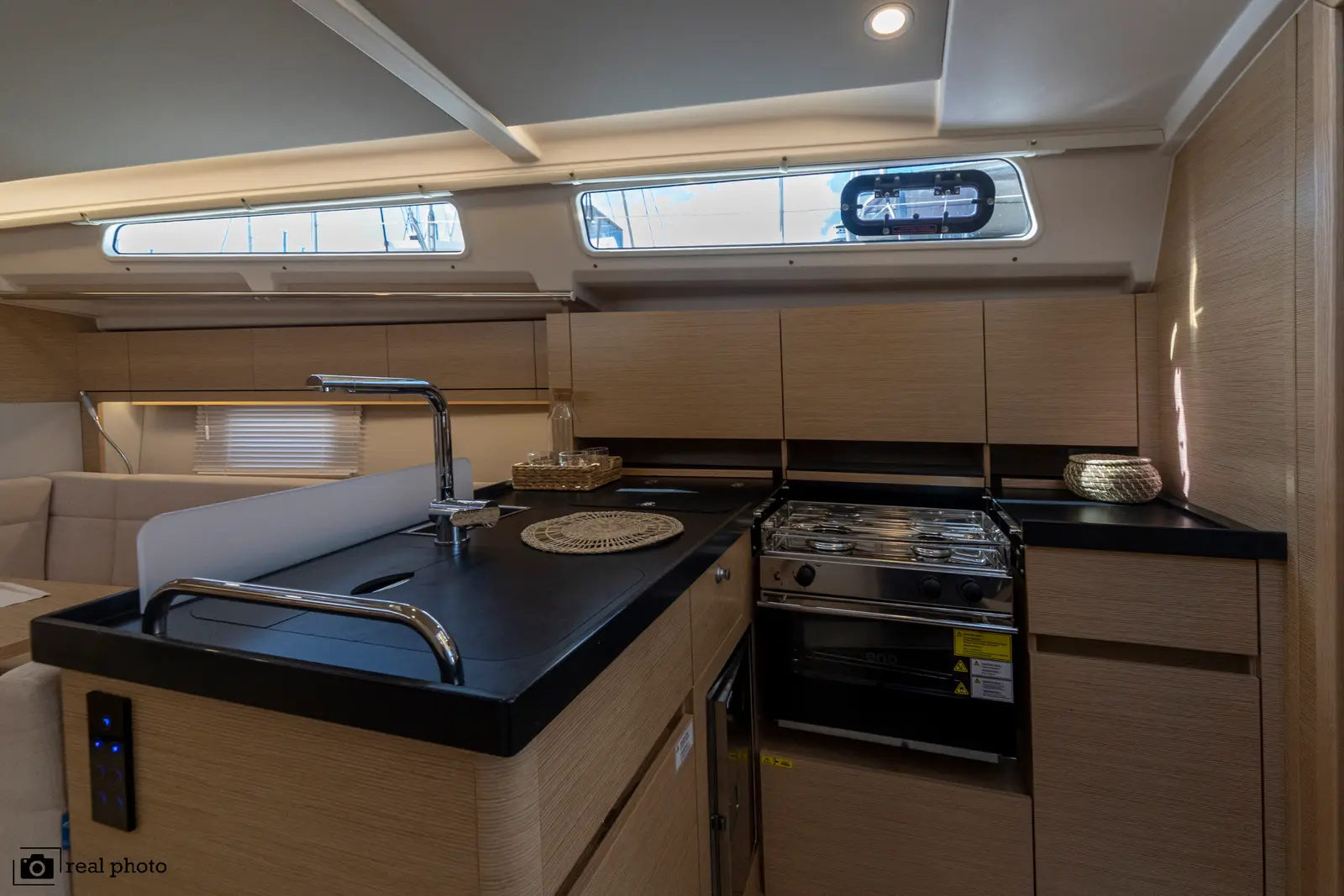 Tecla - Water maker, Solar Panel - BOTH SAILS triradial, Retractabile Bow Trust, Foto 7