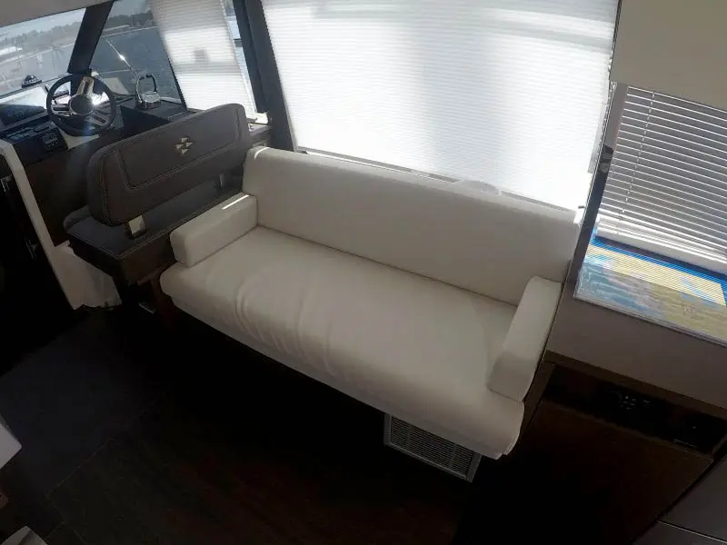 Brigadoon, Prestige 420 Fly