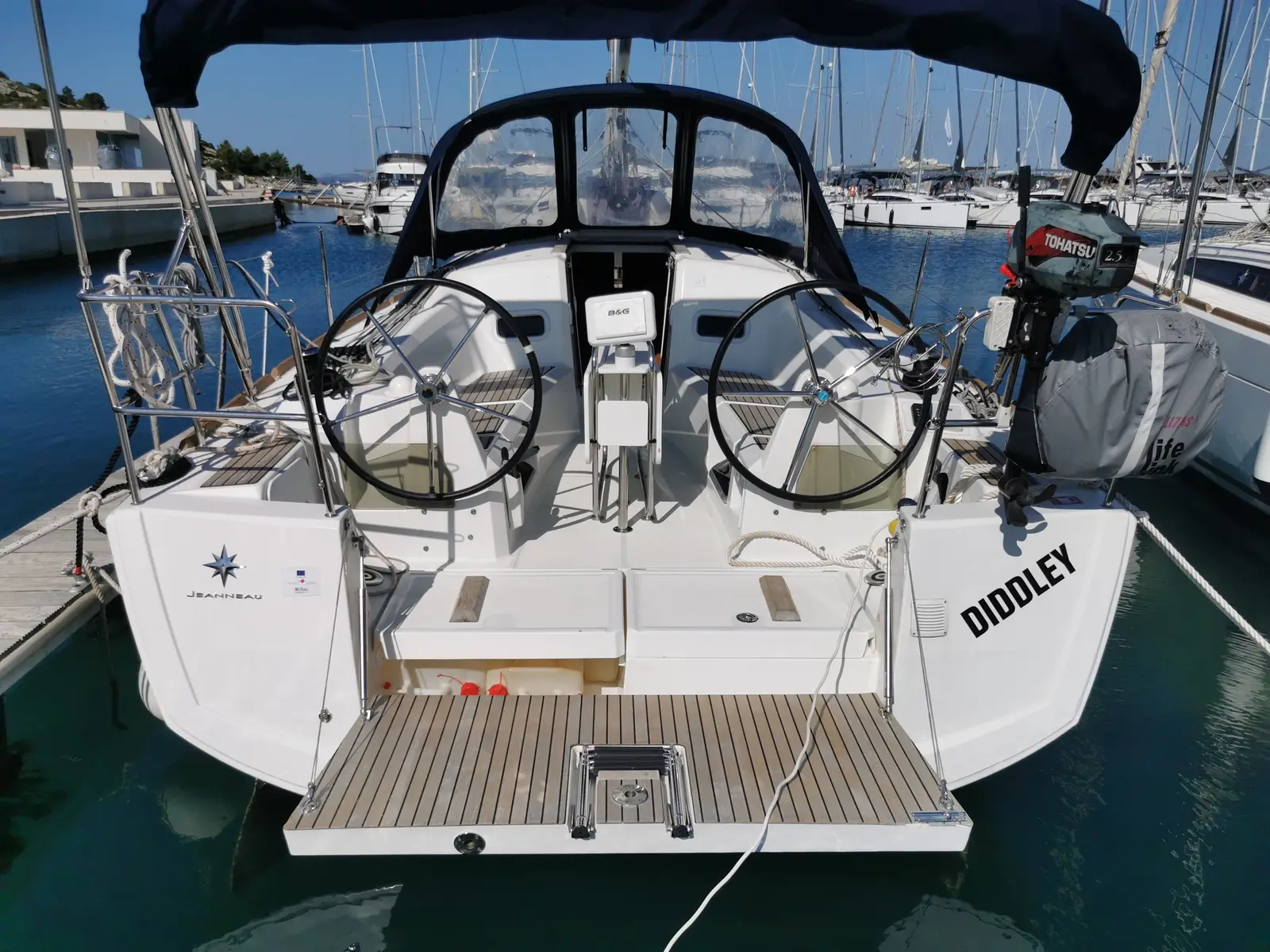 Diddley, Sun Odyssey 349