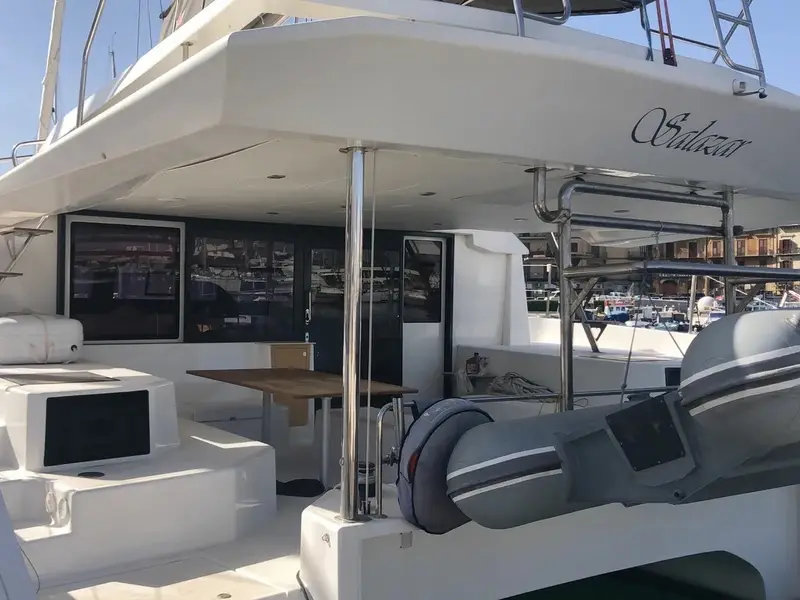 Salazar, Dufour 48 Cat