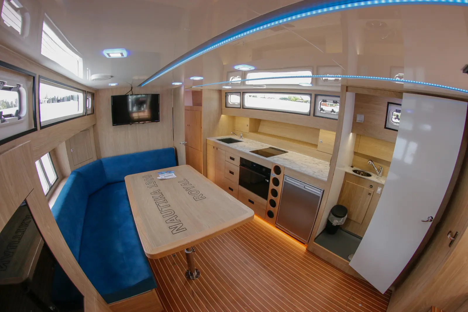 Nautika 1300 Royal, Foto 23