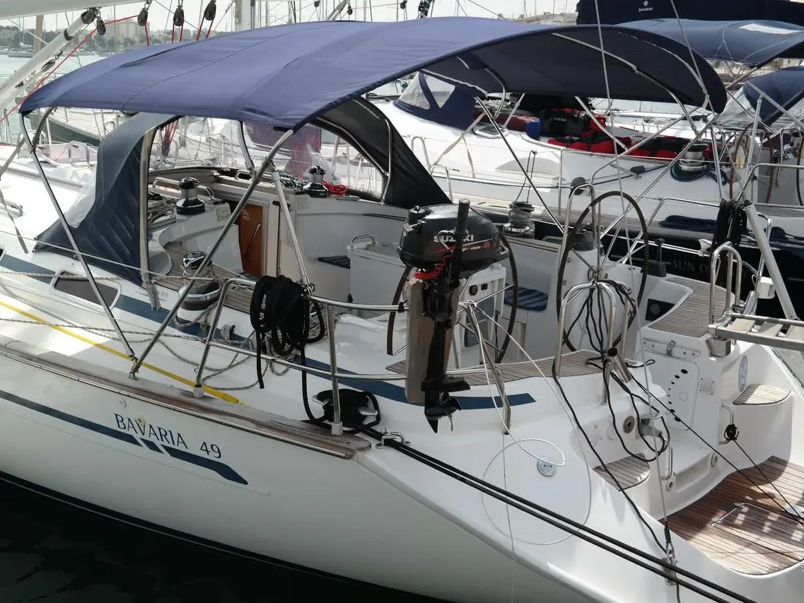 Monelli, Main image