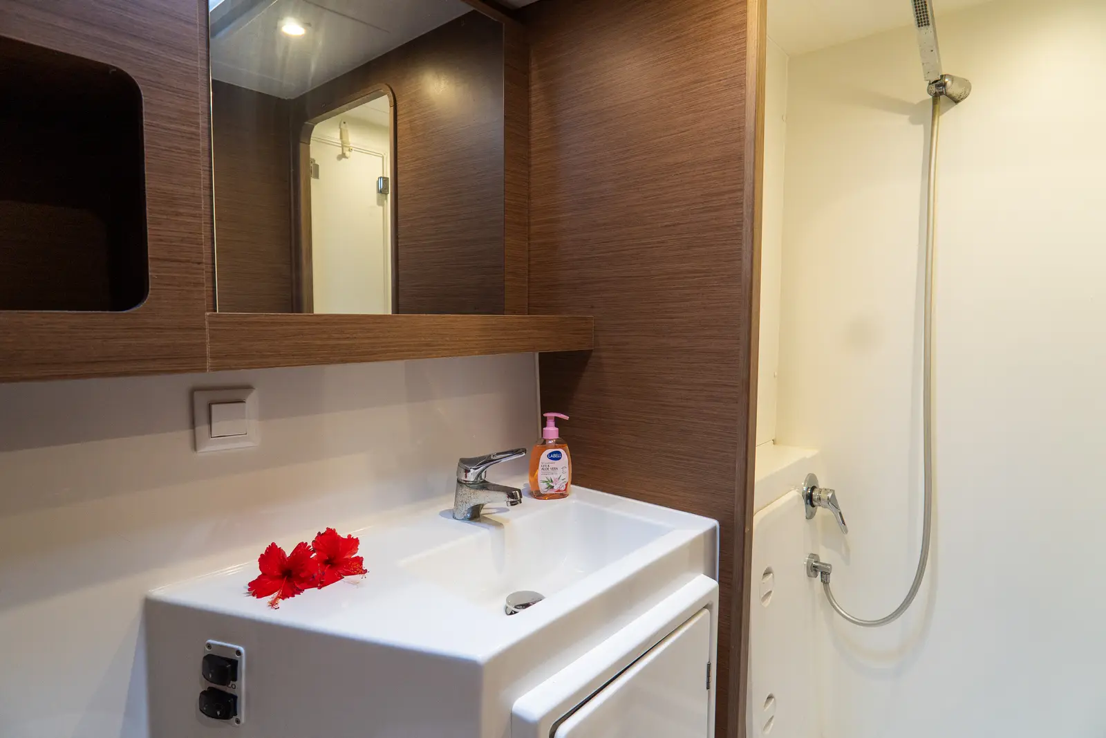 Boomer II, bathroom