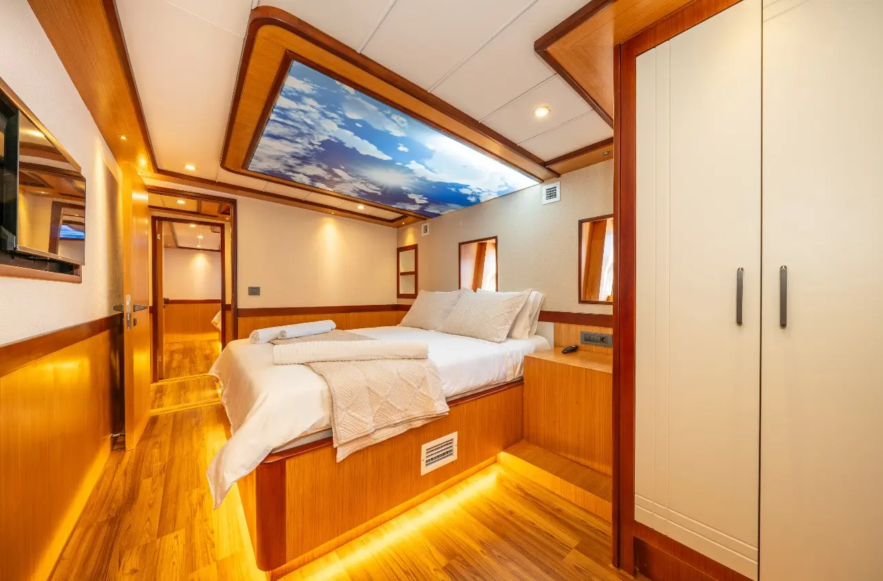 Lila Trawler, Foto 42