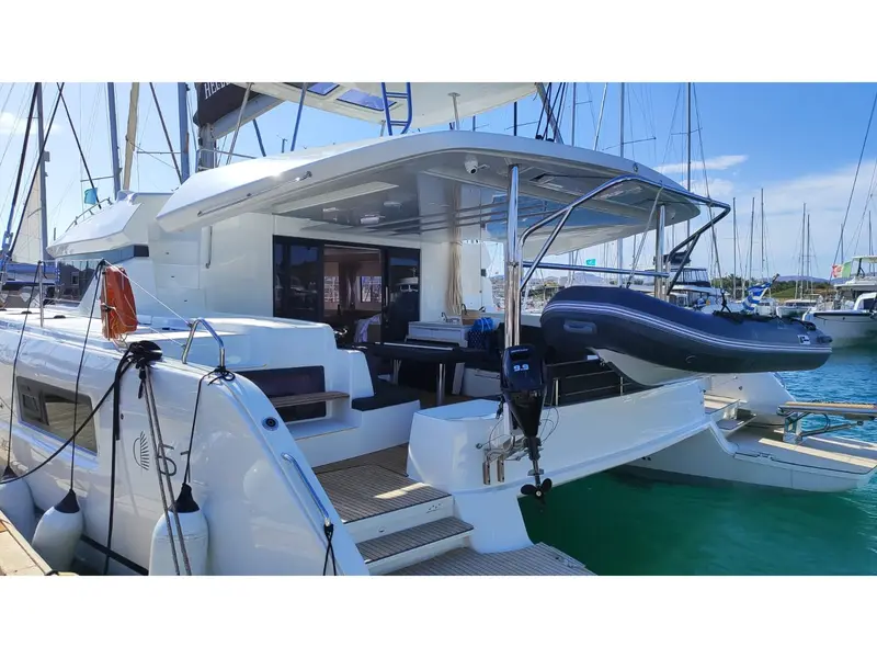 NAF, Lagoon 51