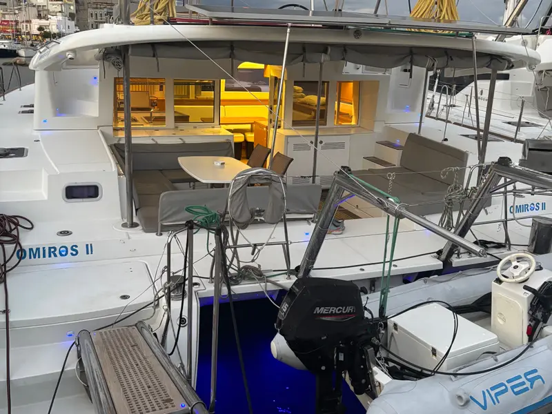 Omiros II, Lagoon 450 Fly