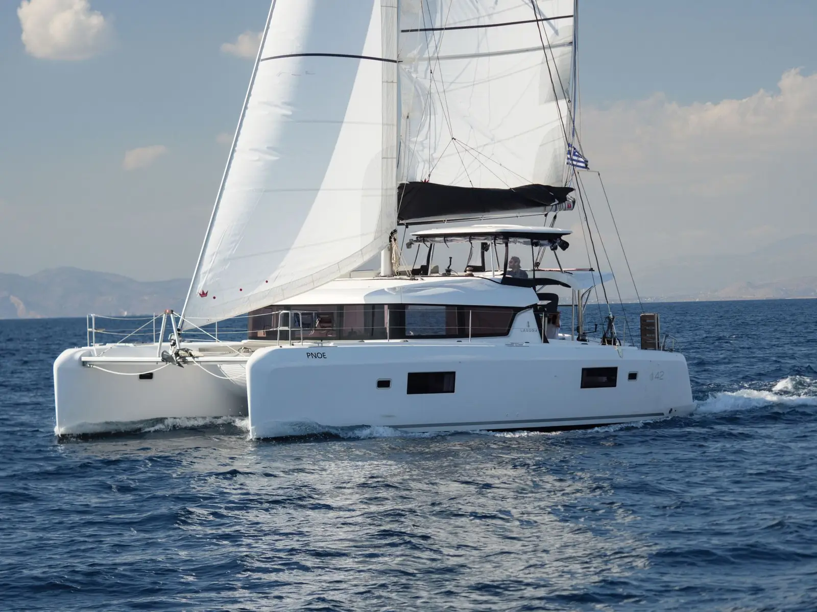 PNOE, Lagoon 42
