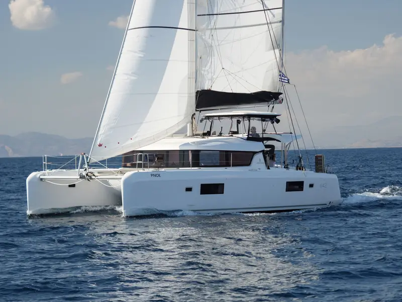 PNOE, Lagoon 42