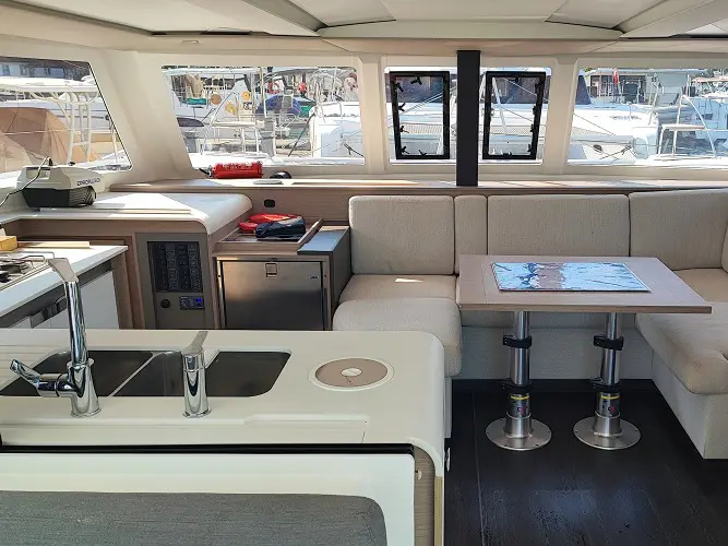 Blue Orion, Interior image