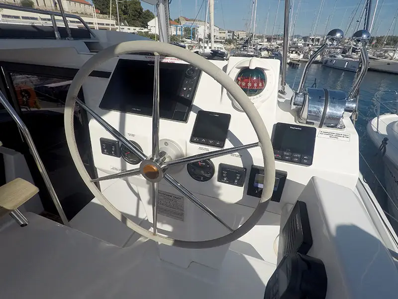 Imagine, Fountaine Pajot Astrea 42