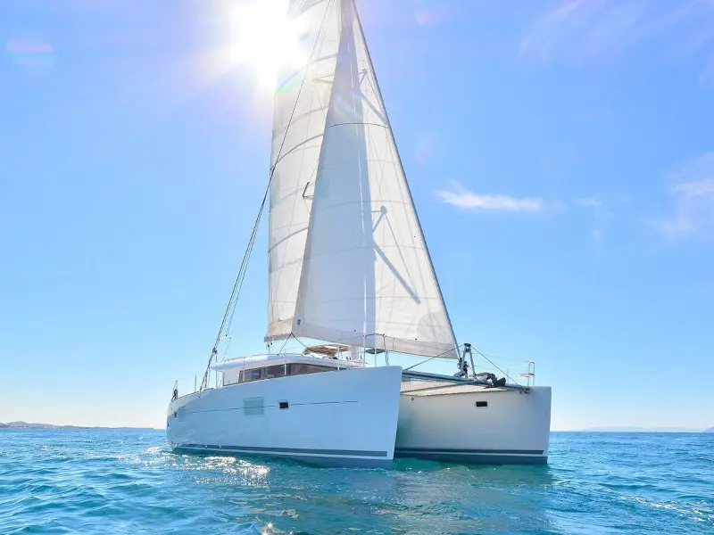 Dynamis, Lagoon 420