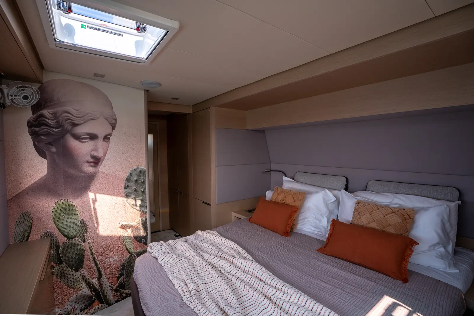 SAILUXE - Strafico, Cabin