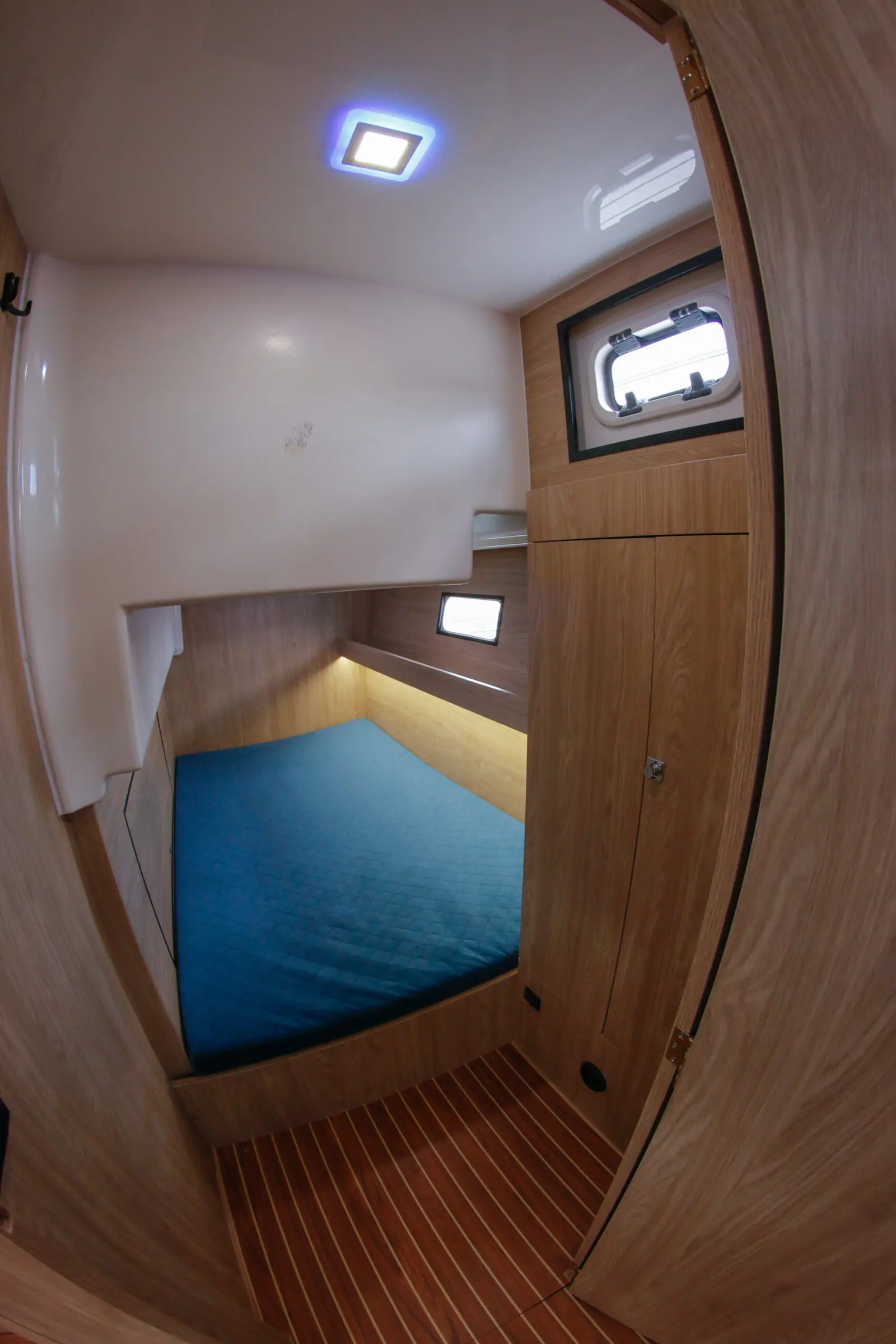 Nautika 1300 Royal, Foto 31