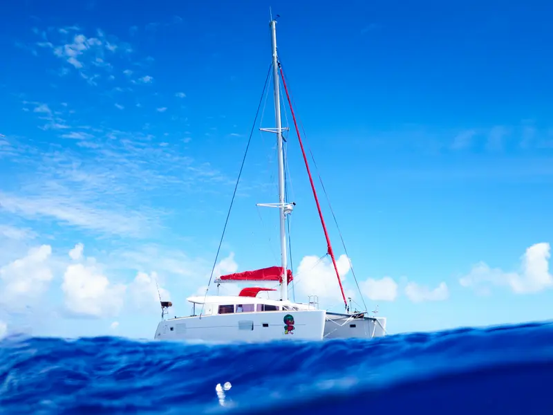 Poe Reva, Lagoon 400 S2