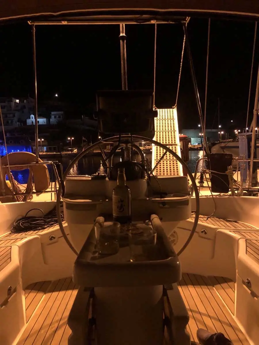 Nemesis, Foto 2