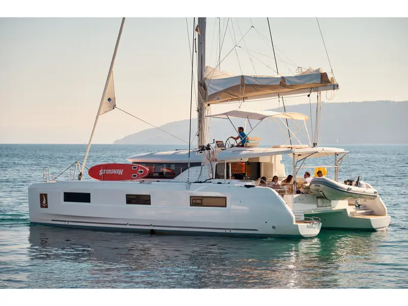 SOPHIE, Lagoon 46