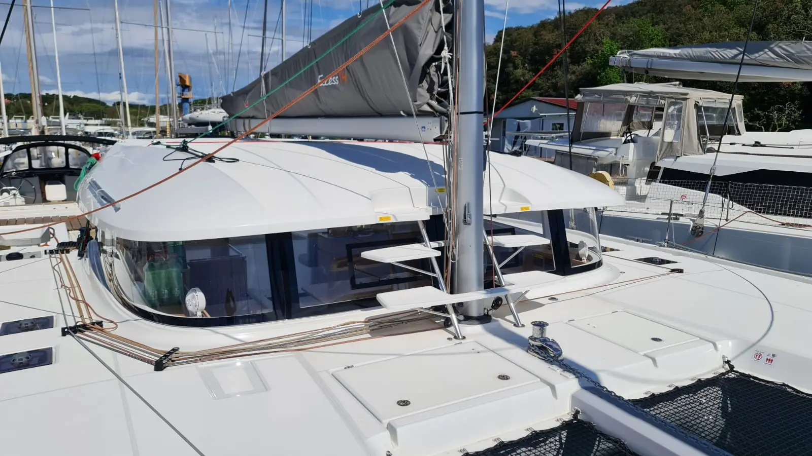 Lydia III, Foto 3
