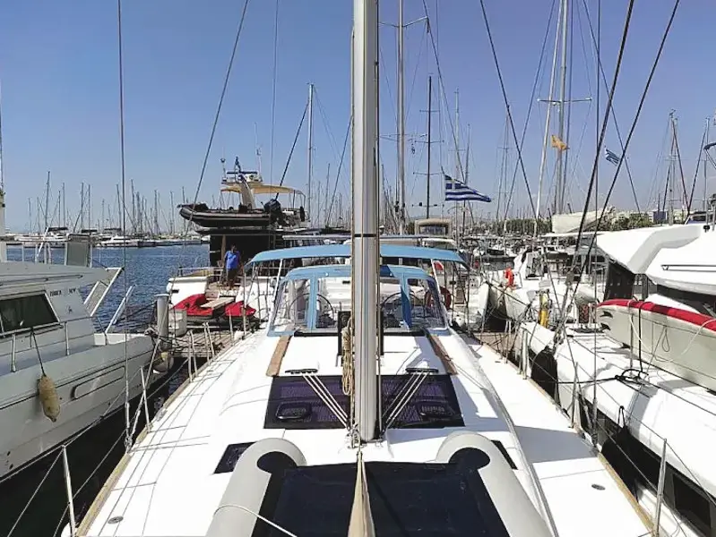 Despina, Main image