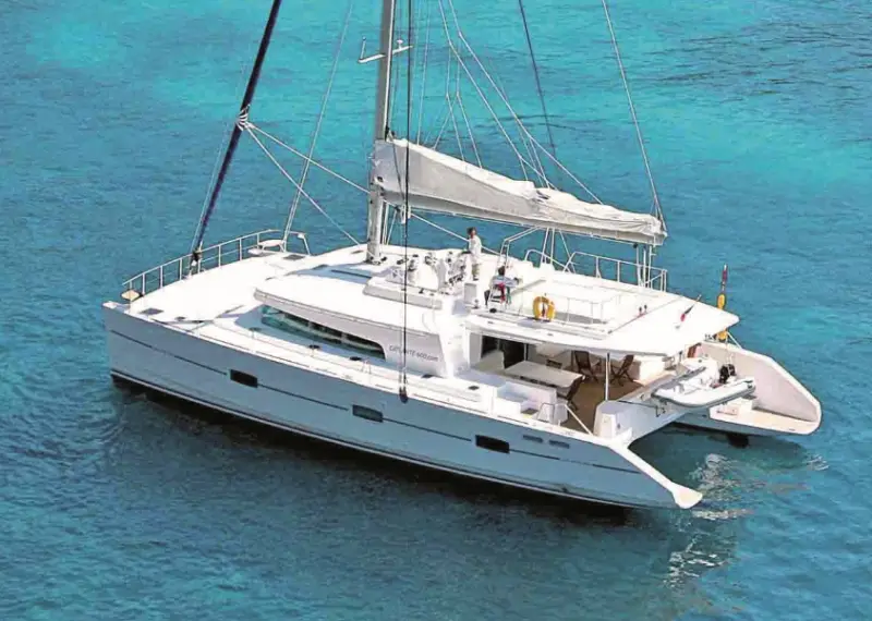 Bacchus, Ship outside