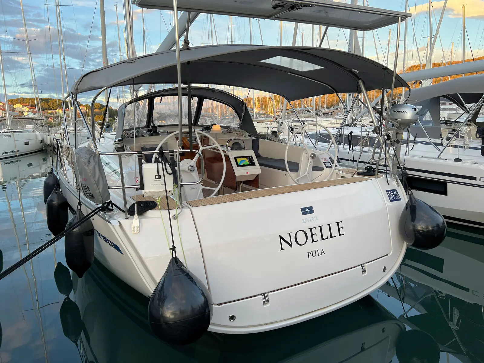 Noelle, Foto 8