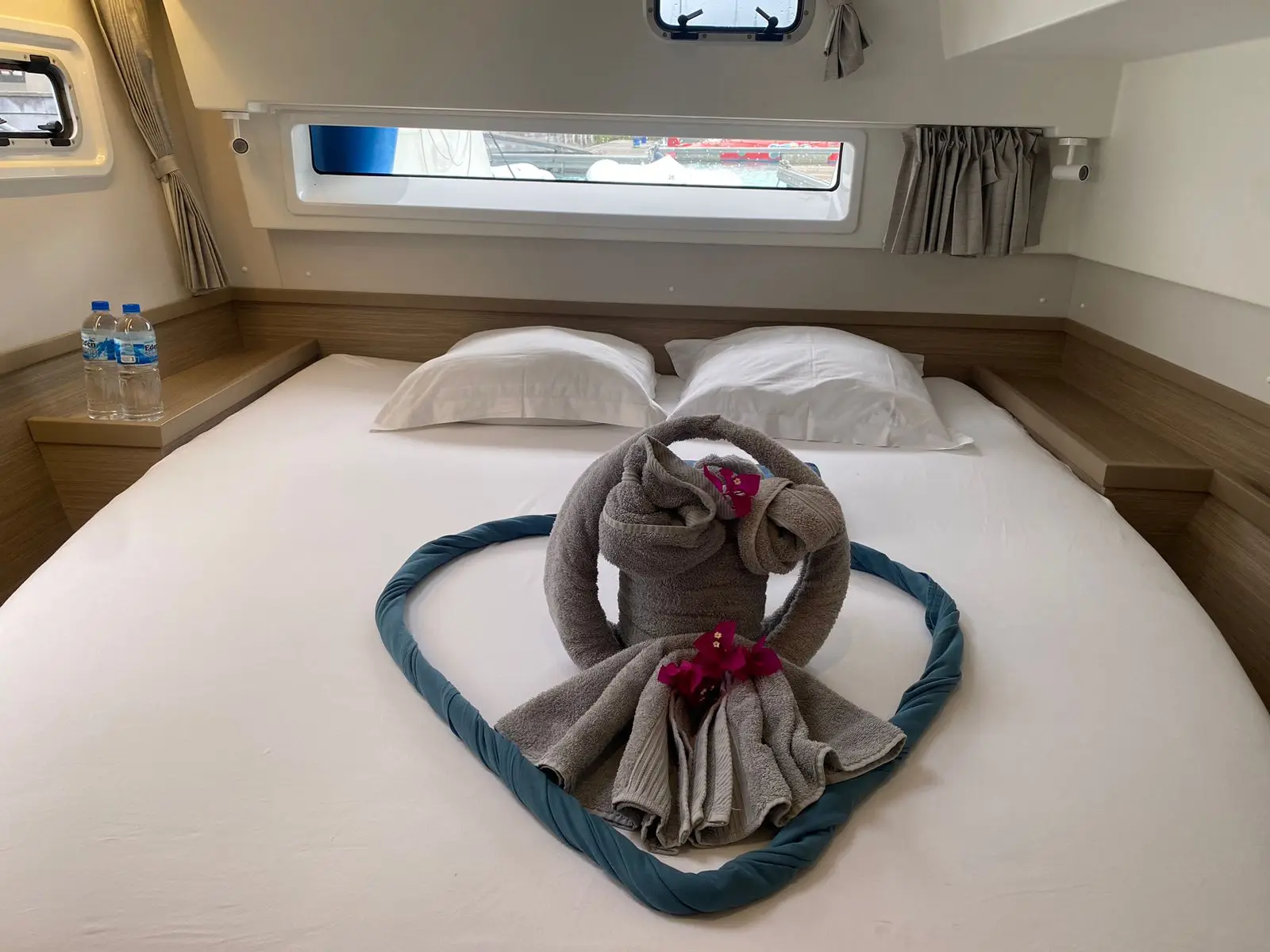 Victoria, Double Cabin 2