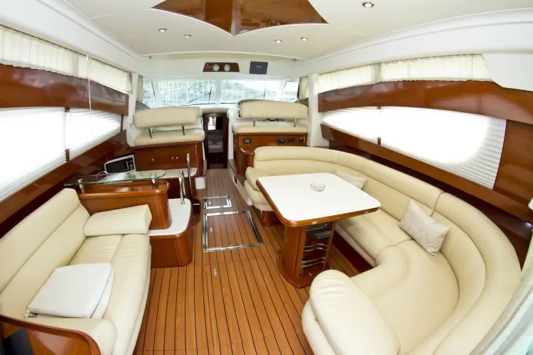 Day Dreamer , Interior image