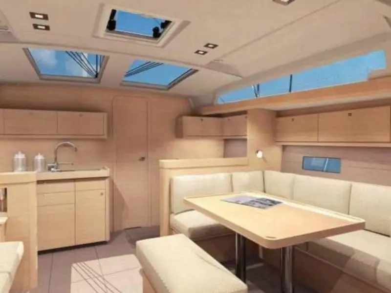 Gerry, Interior image