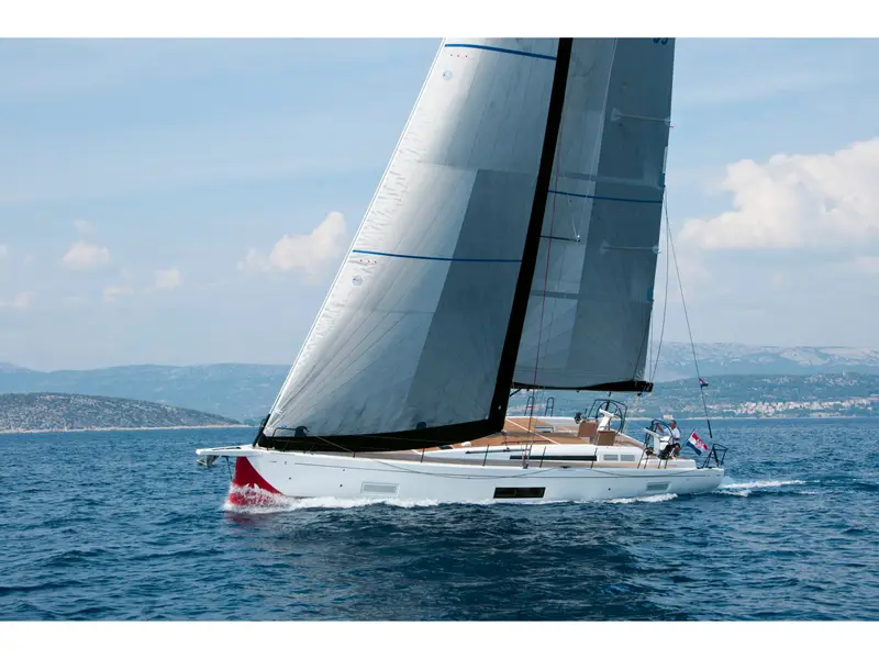ZENITH, First Yacht 53