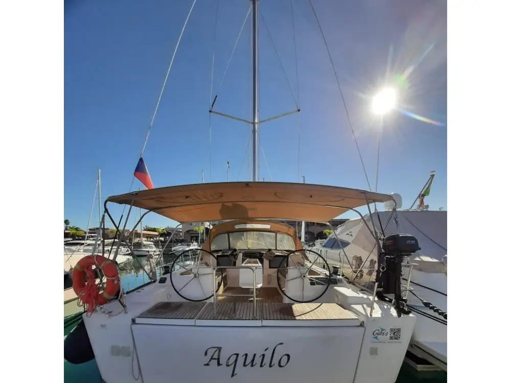Aquilo, Main image