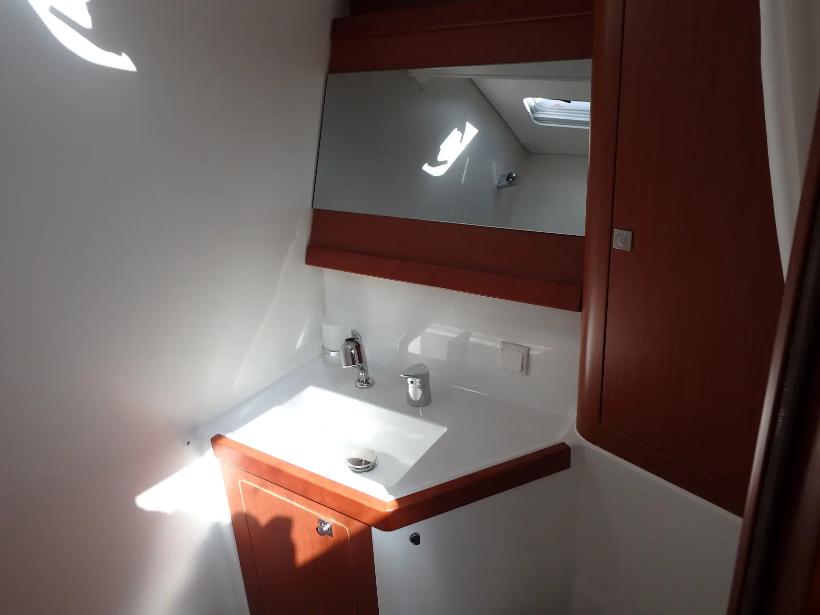 Oceanis 48, Foto 3
