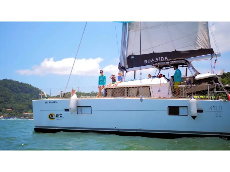 Boa Vida , Lagoon 400 S2