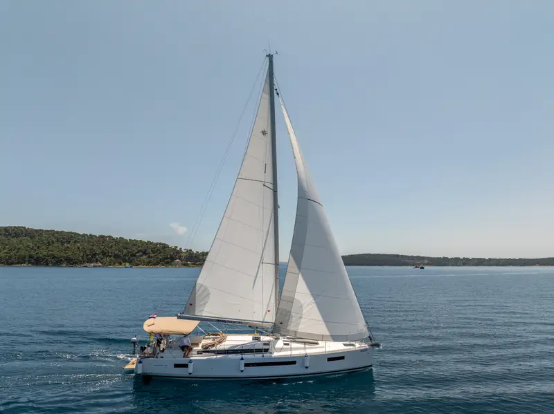 OSEJAVA, Sun Odyssey 490