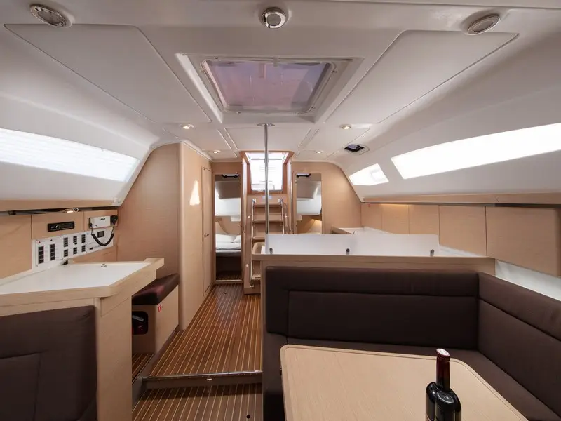 ANITA, Interior image