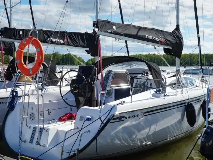 Niedzwiedzi rog, Maxus 33.1 RS
