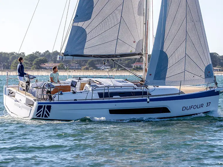 Affio, Dufour 37