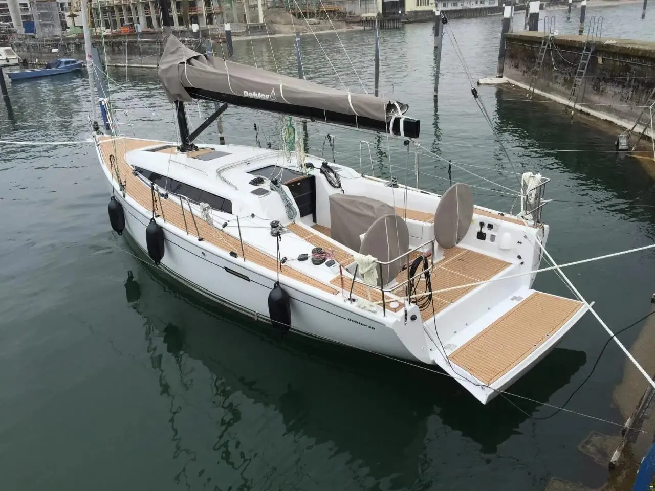 Neree, Dehler 38