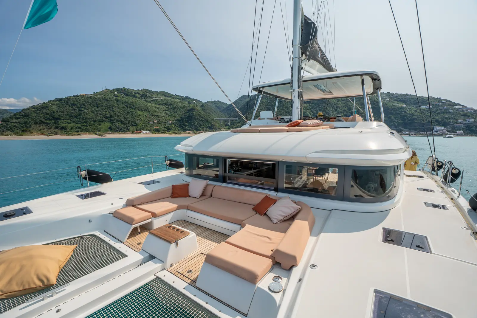 SAILUXE - Strafico, Bow