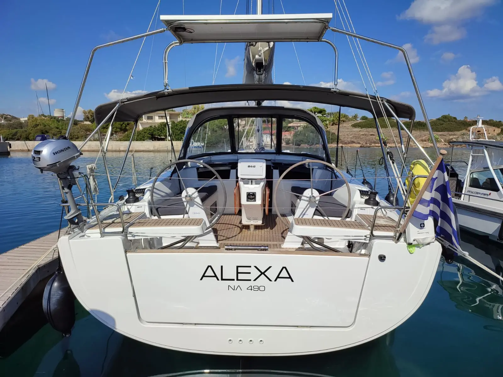 Alexa, Main image