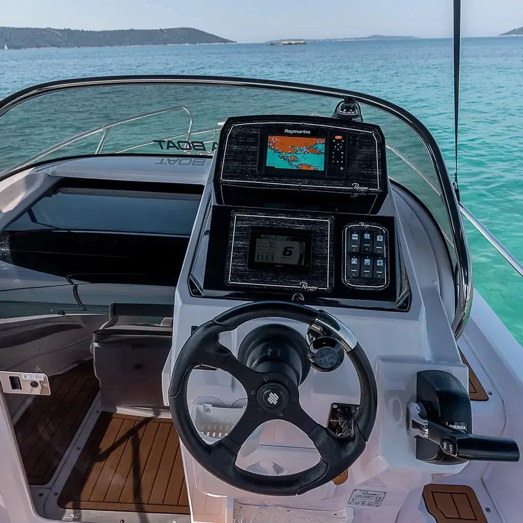 Shadow 22, Foto 5