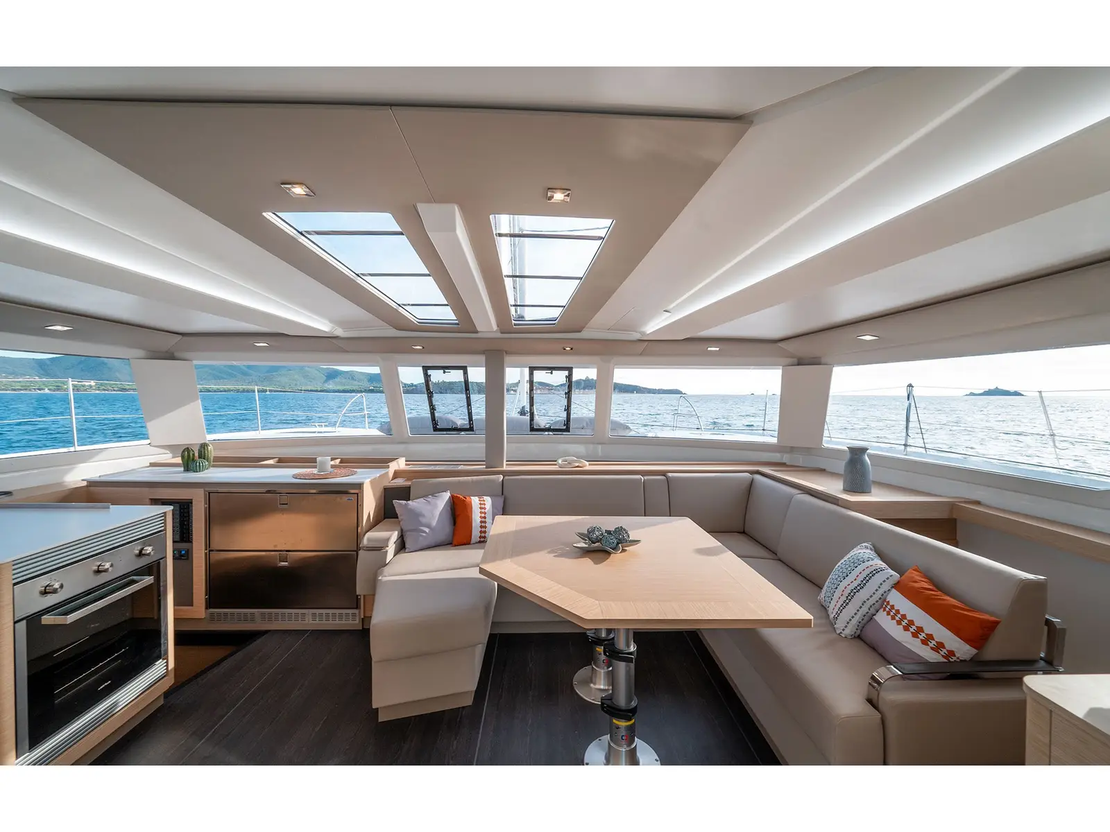 Smeralda - A/C, Generator, Water maker , Interior image