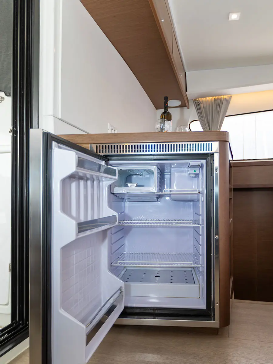POSEIDON 2021 (air condition, generator), Foto 10