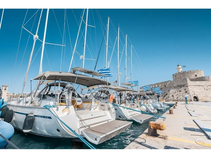 Elpida, Bavaria 51 Cruiser